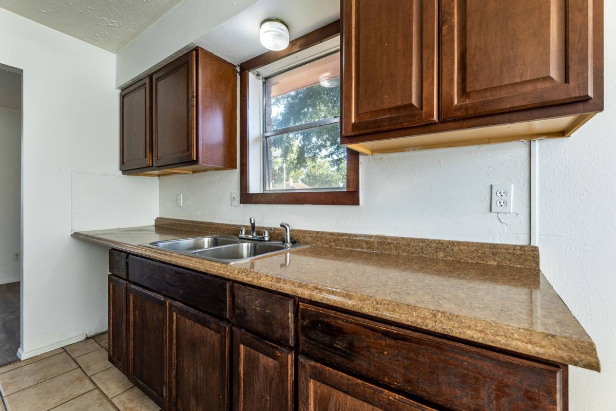 Apartment for rent at 15235 Heron Park Dr, Humble, TX 77396