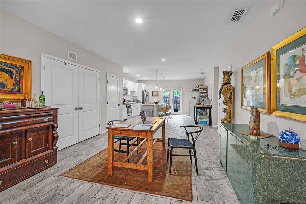 Apartment for rent at 3610 N Tampa St, Tampa, FL 33603