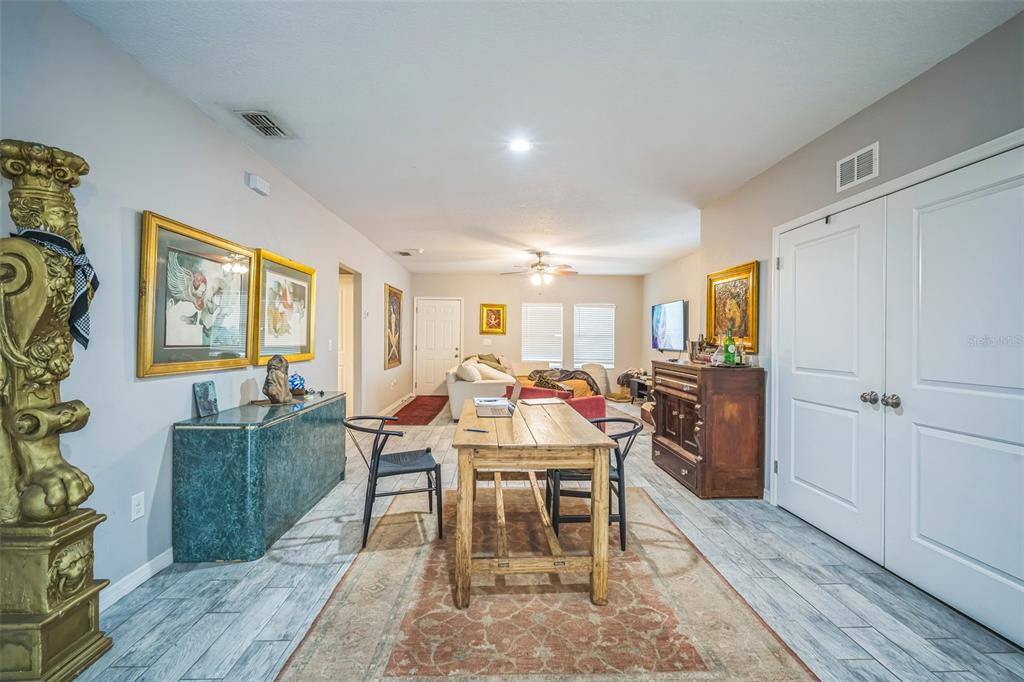 Apartment for rent at 3610 N Tampa St, Tampa, FL 33603