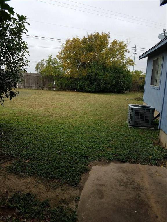 Apartment for rent at 1304 Pitcairn Dr #1304A, Pflugerville, TX 78660
