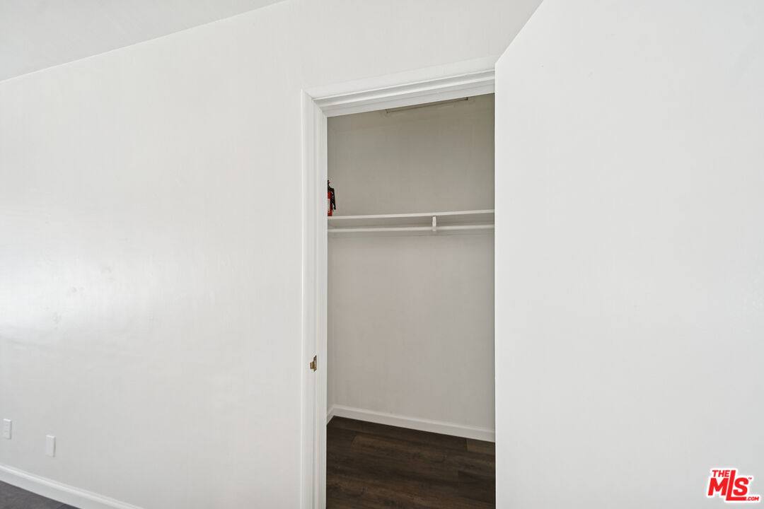Apartment for rent at 5319 Vantage Ave #5, Valley Village, CA 91607