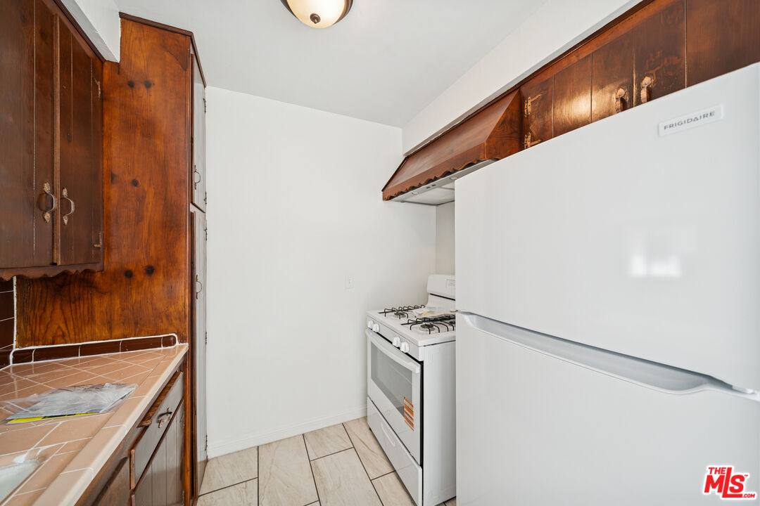 Apartment for rent at 5319 Vantage Ave #5, Valley Village, CA 91607