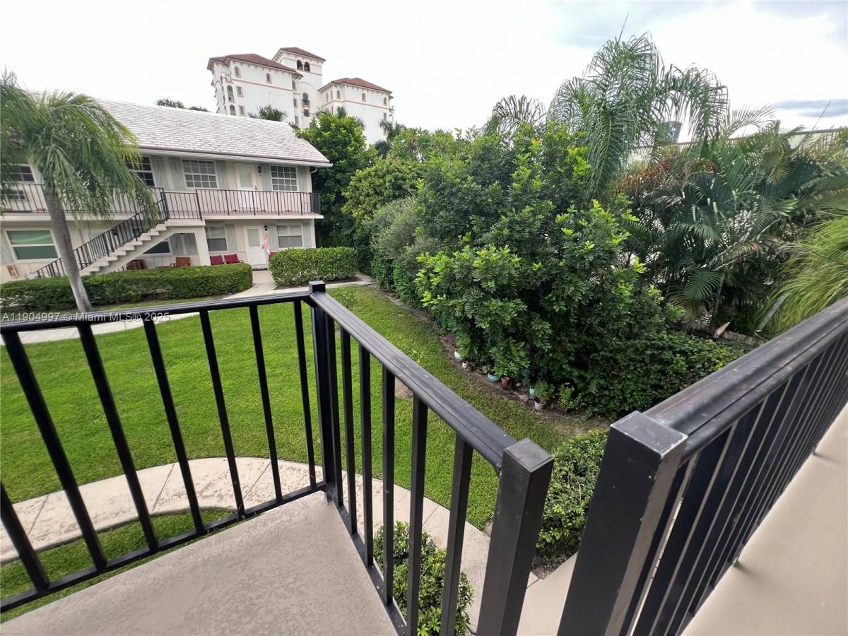 Apartment for rent at 108 Bravado Lane #108-8, West Palm Beach, FL 33404