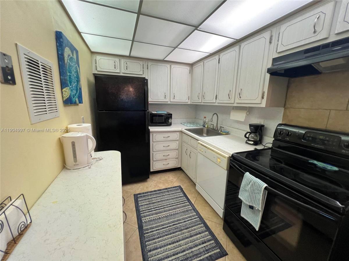 Apartment for rent at 108 Bravado Lane #108-8, West Palm Beach, FL 33404
