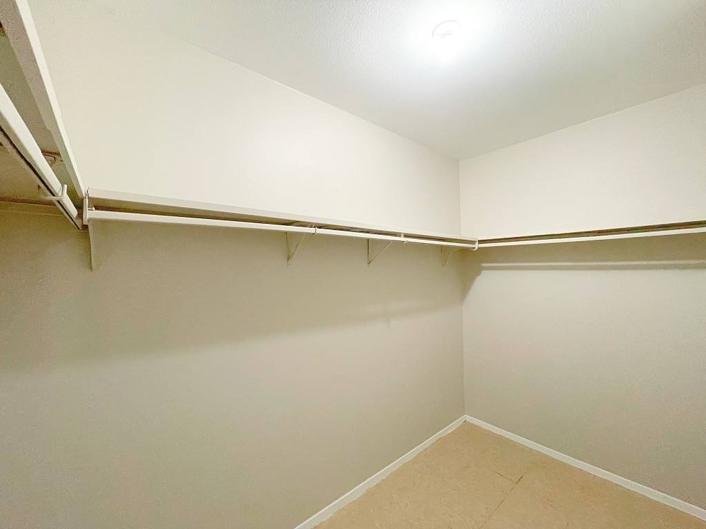 Apartment for rent at 11108 Blossom Bell Dr, Austin, TX 78758