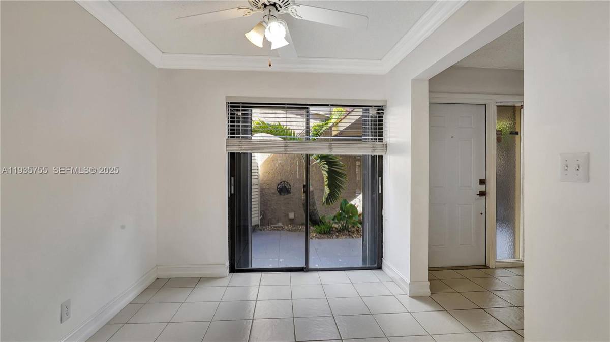 Townhouse for rent at 205 Dunwoody Lane #1785, Hollywood, FL 33021
