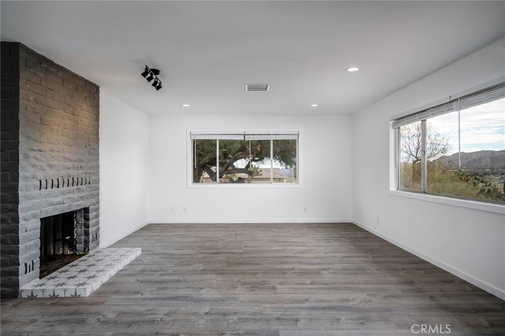 Apartment for rent at 6328 Palo Alto Ave, Yucca Valley, CA 92284