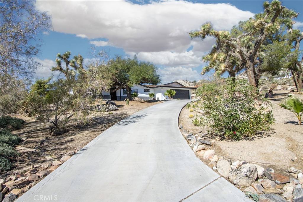 Apartment for rent at 6328 Palo Alto Ave, Yucca Valley, CA 92284