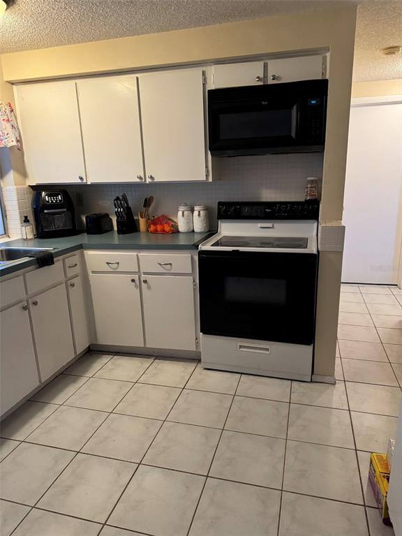 Apartment for rent at 3251 Devonshire Dr, Holiday, FL 34691