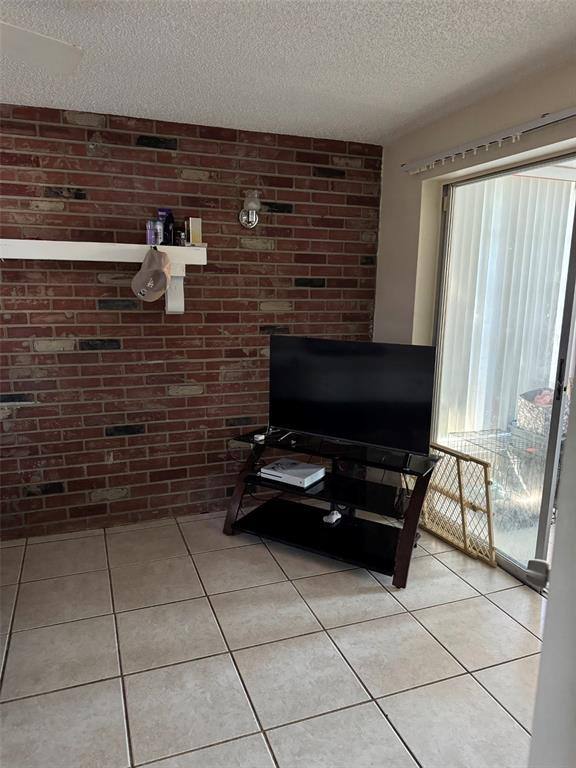 Apartment for rent at 3251 Devonshire Dr, Holiday, FL 34691