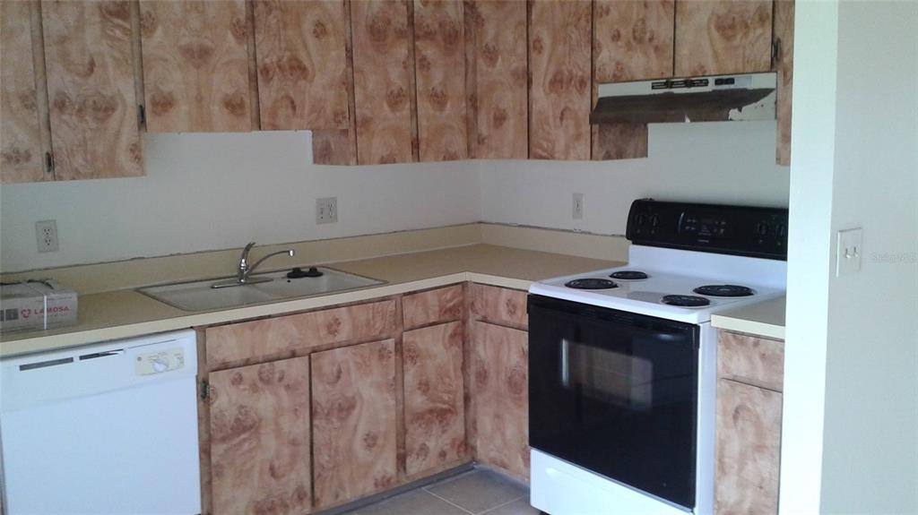 Apartment for rent at 3285 Split Willow Dr, Orlando, FL 32808