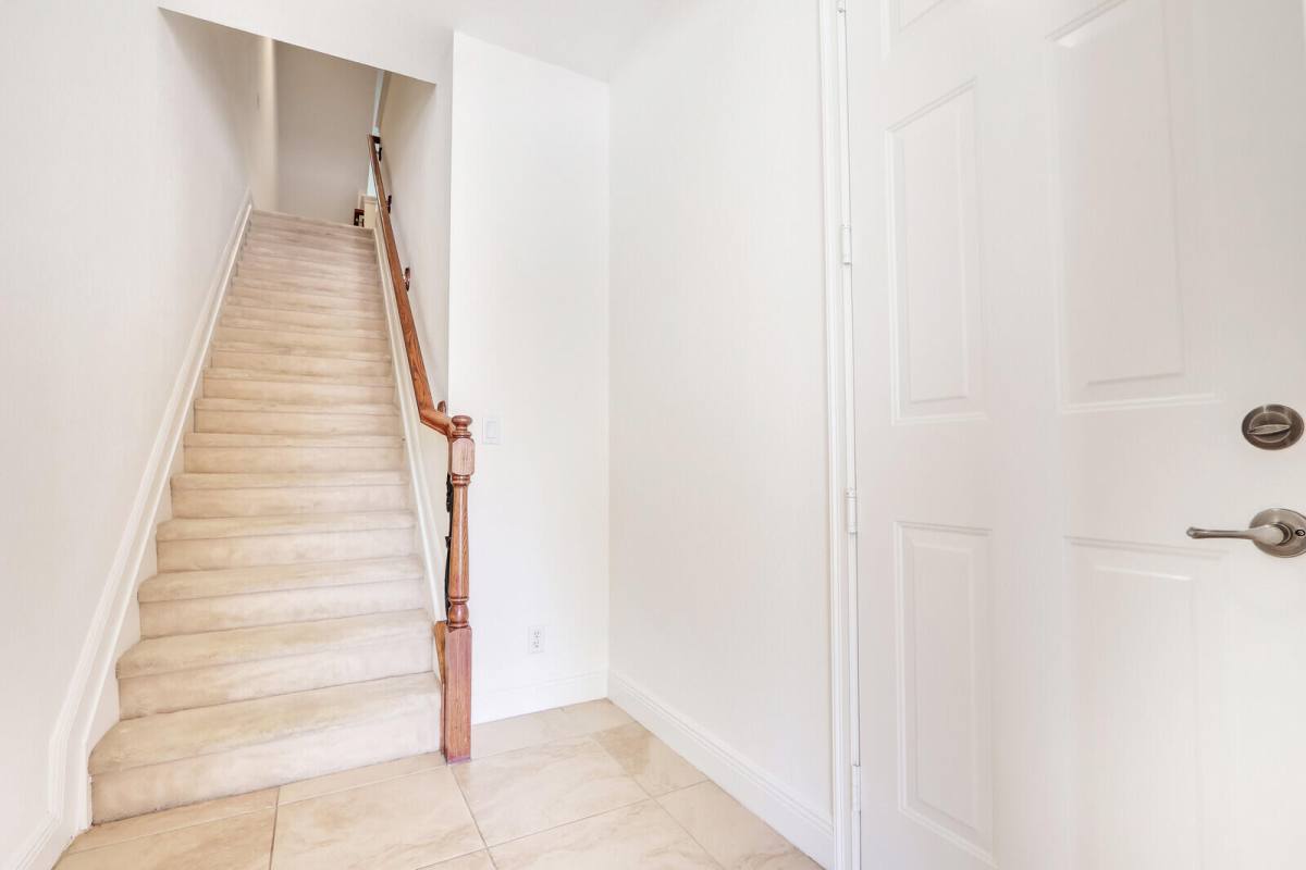 Townhouse for rent at 4505 Artesa Way S, Palm Beach Gardens, FL 33418