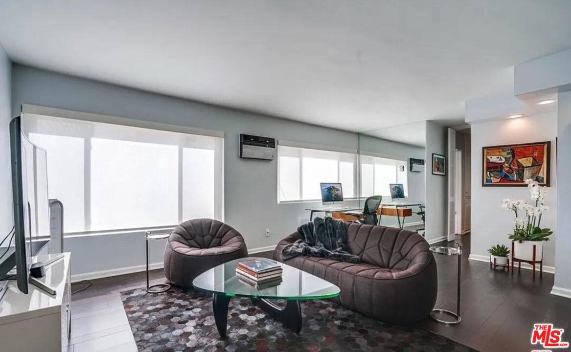 Apartment for rent at 1233 N Flores St #104, West Hollywood, CA 90069