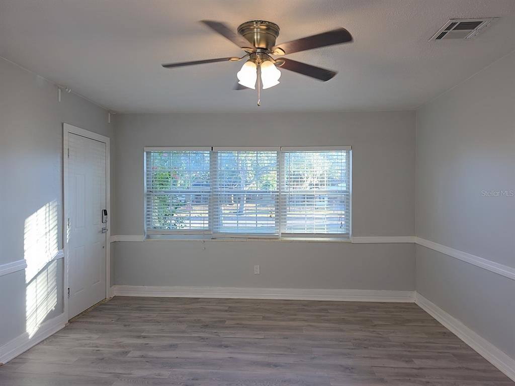 Apartment for rent at 4713 W El Prado Blvd, Tampa, FL 33629