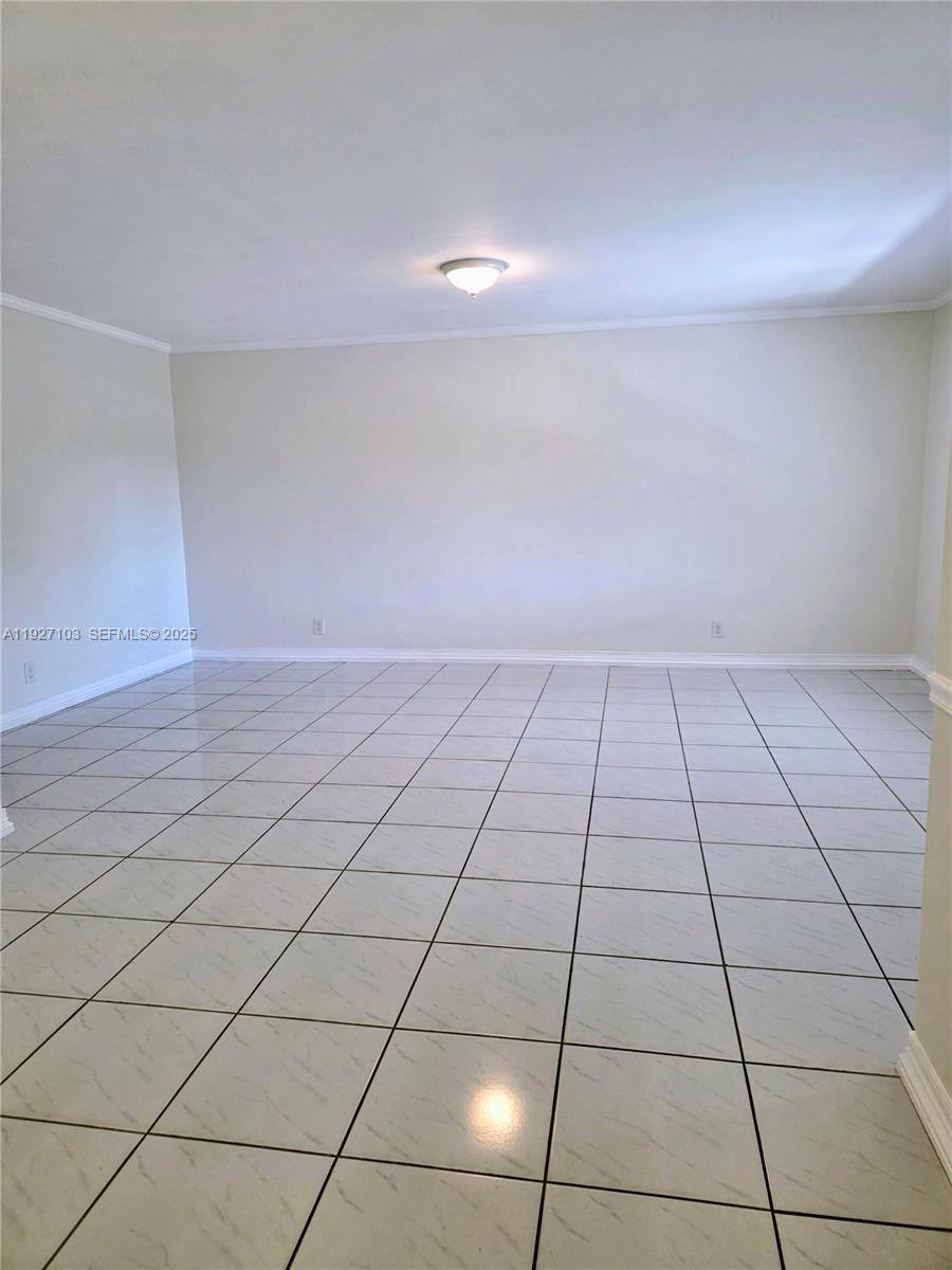 Condo for rent at 501 Blue Heron Dr #501319A, Hallandale, FL 33009