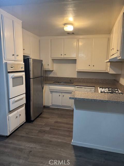 Apartment for rent at 5168 Yarmouth Ave #5, Encino, CA 91316
