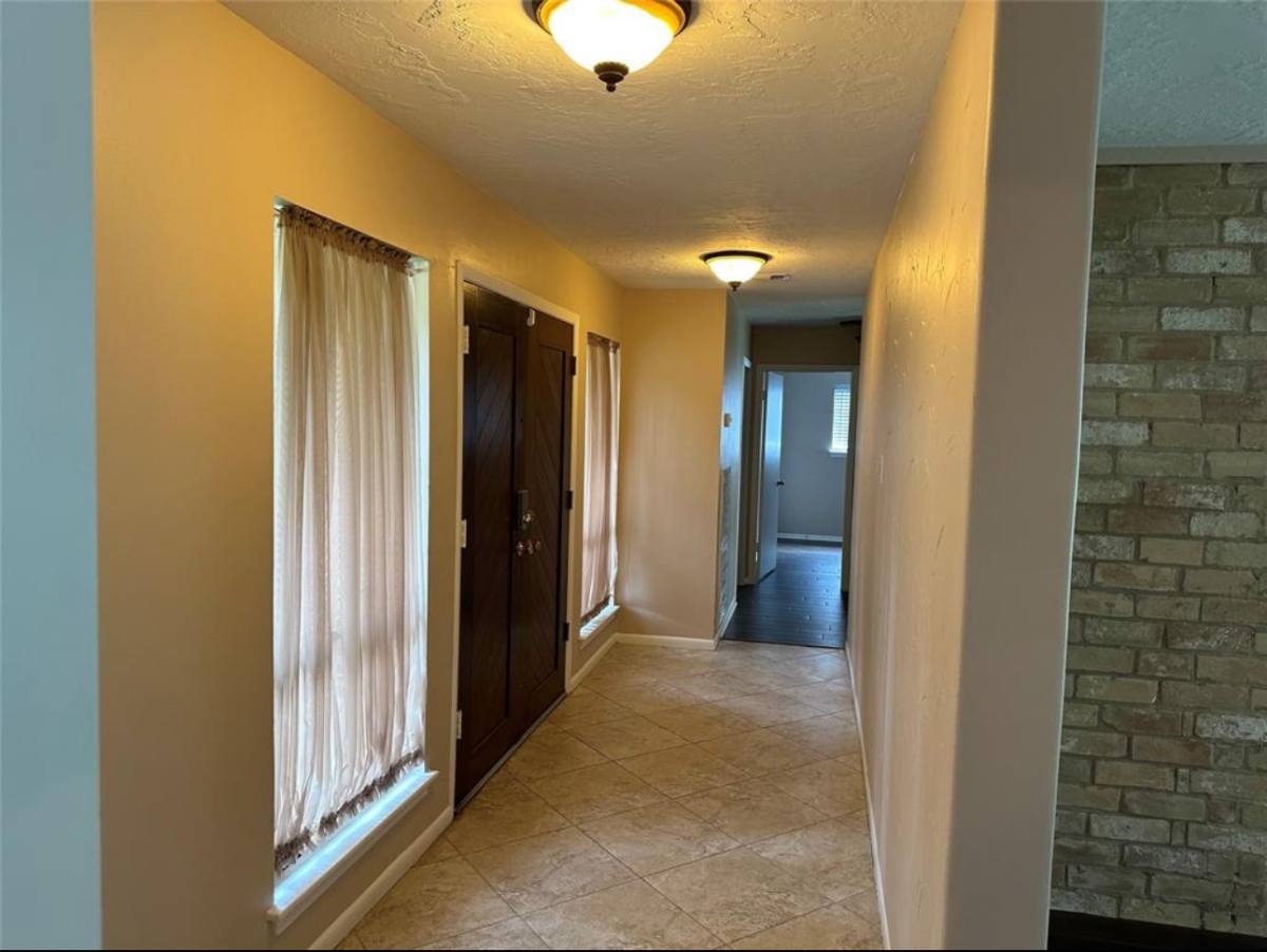 Apartment for rent at 17406 Spicewood Springs Lane, Spring, TX 77379