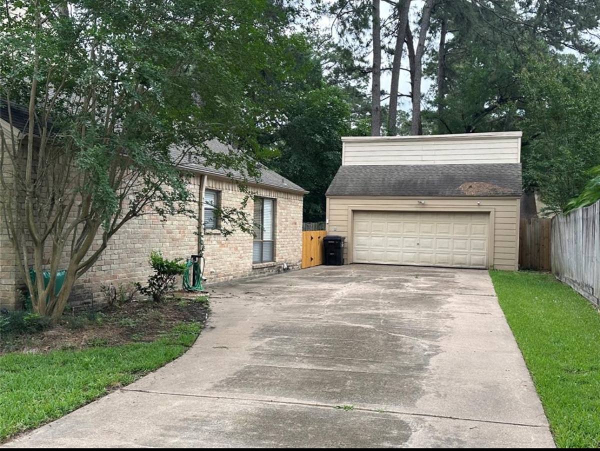 Apartment for rent at 17406 Spicewood Springs Lane, Spring, TX 77379