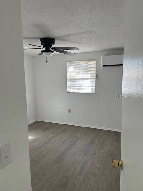 Apartment for rent at 8129 Cass Rd, Zephyrhills, FL 33540
