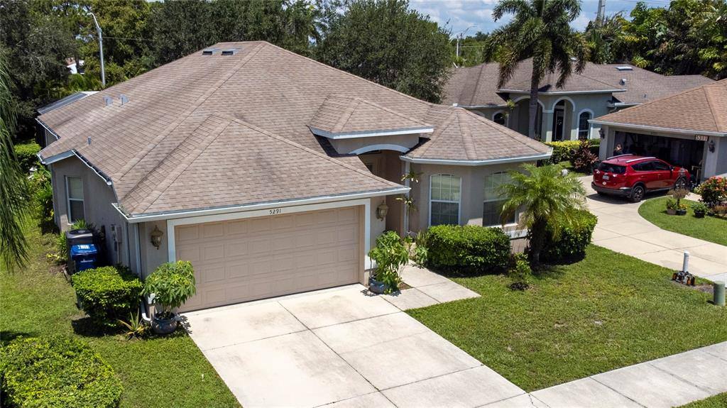 Apartment for rent at 5291 Echo Lane, Sarasota, FL 34233