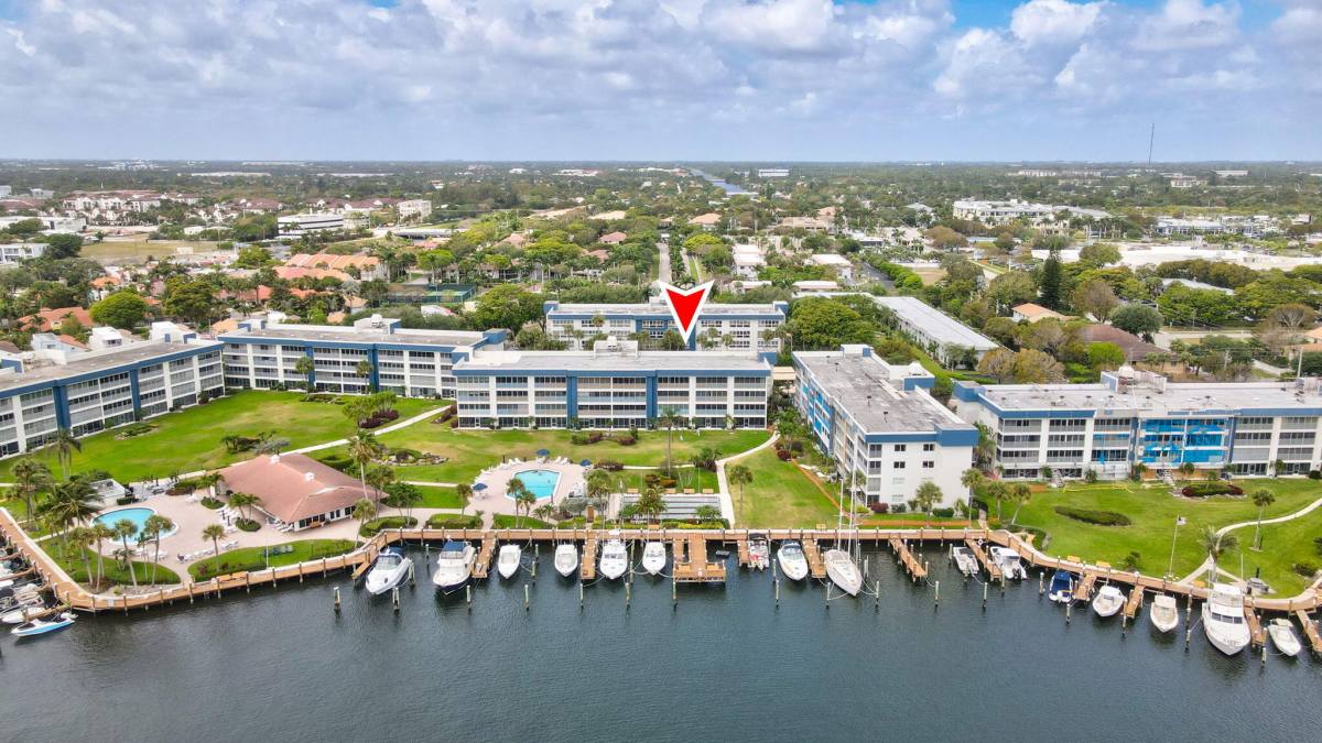 Apartment for rent at 3401 Spanish Trail #151, Delray Beach, FL 33483