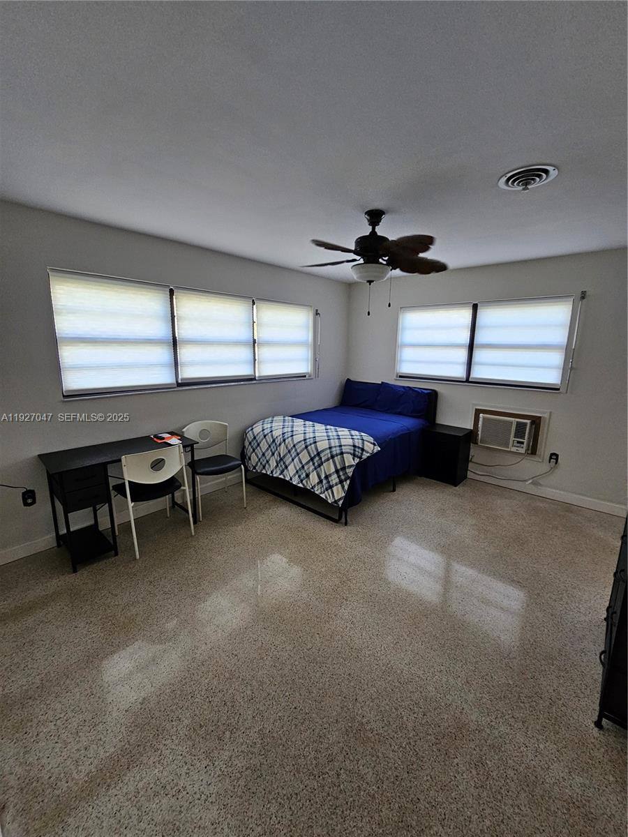 Apartment for rent at 3202 Pierce St, Hollywood, FL 33021