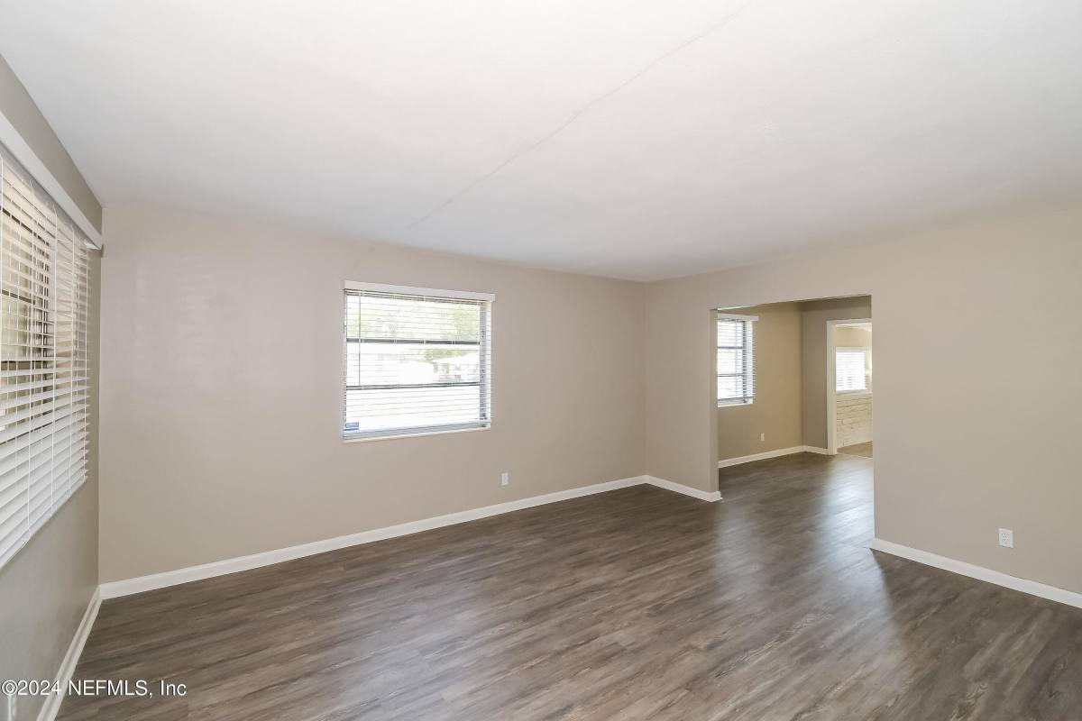 Apartment for rent at 6238 Green Pine Lane, Jacksonville, FL 32277