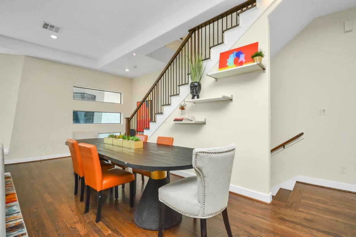 Townhouse for rent at 4608 Nett St #4608D, Houston, TX 77007