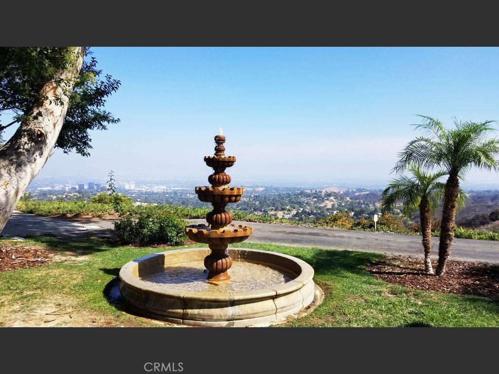 Apartment for rent at 1188 Aztec, Topanga, CA 90290