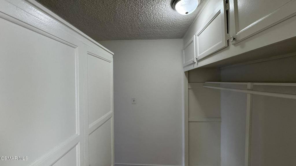 Apartment for rent at 13507 Victory Blvd #2, Van Nuys, CA 91401
