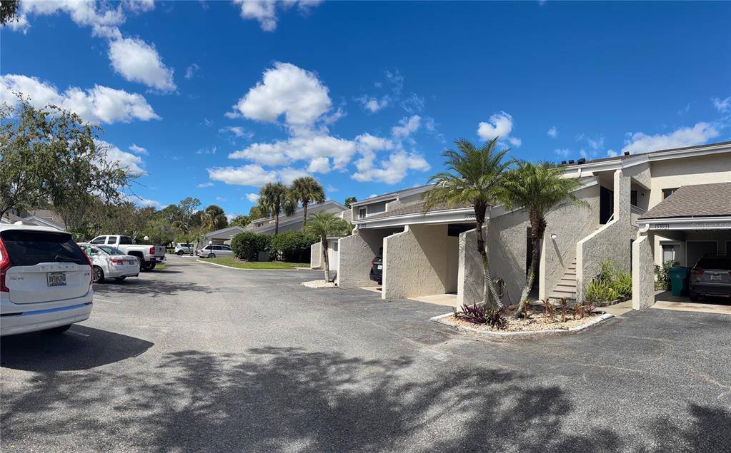 Condo for rent at 5395 Vineland Rd #5395S, Orlando, FL 32811