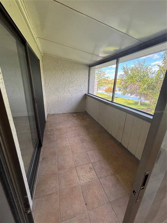 Condo for rent at 5395 Vineland Rd #5395S, Orlando, FL 32811