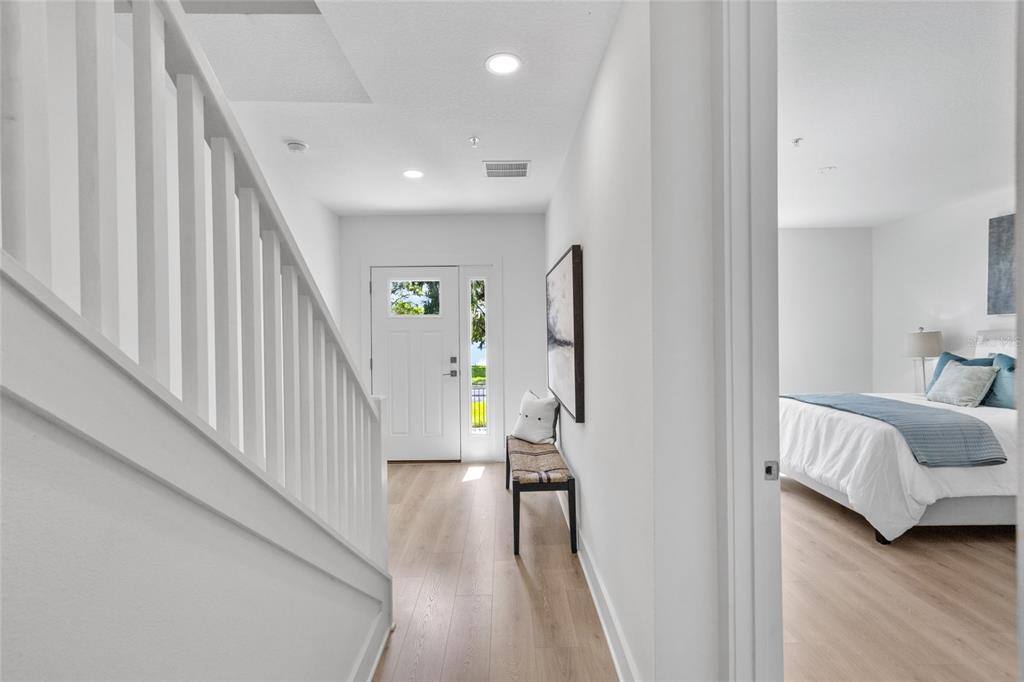 Townhouse for rent at 266 Park Lake St #19, Orlando, FL 32803