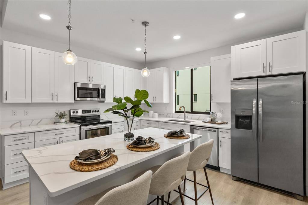 Townhouse for rent at 266 Park Lake St #19, Orlando, FL 32803
