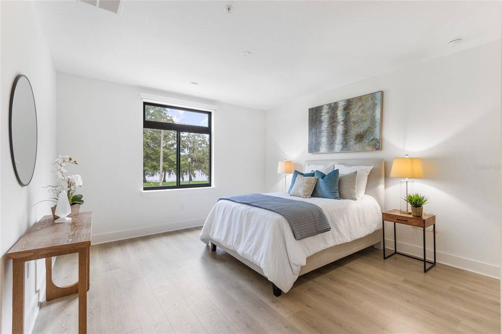 Townhouse for rent at 266 Park Lake St #19, Orlando, FL 32803