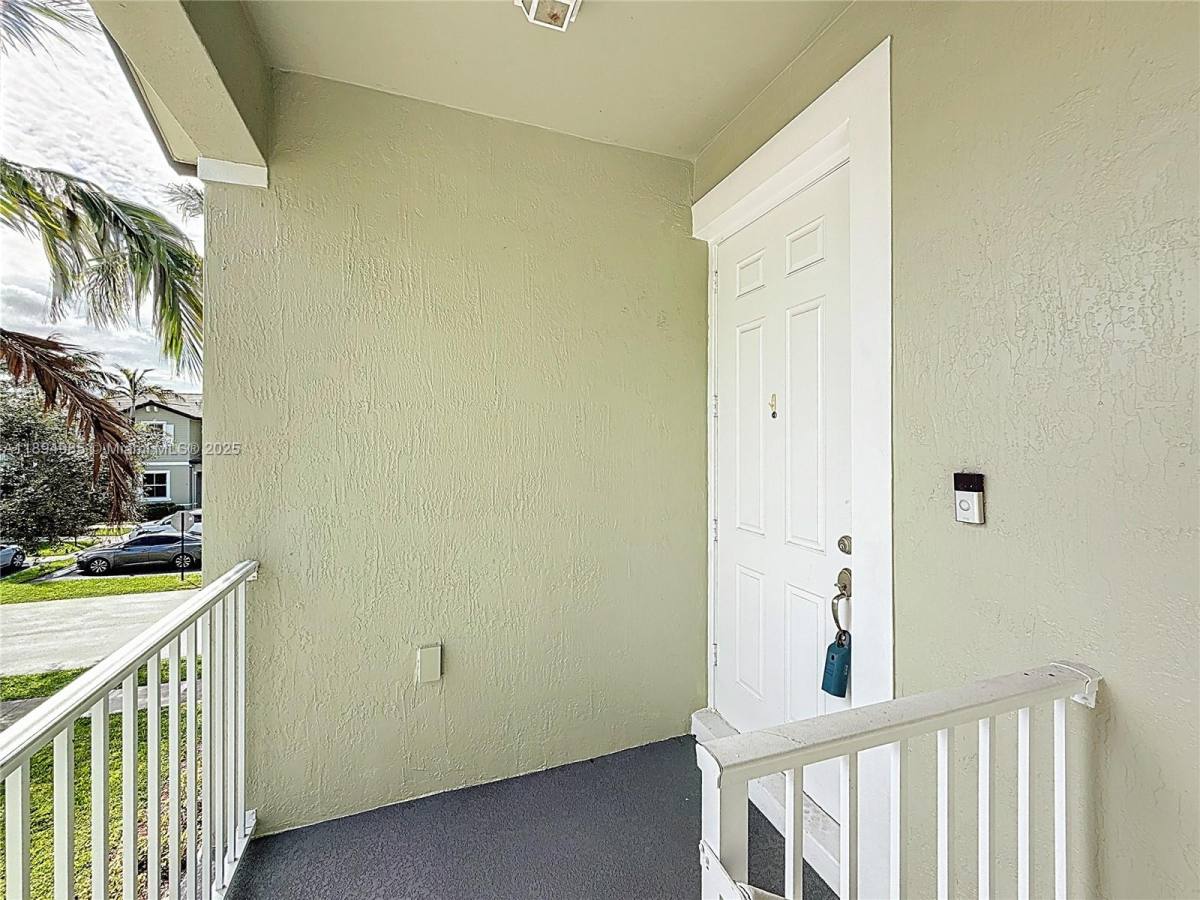 Apartment for rent at 2935 SE 1st Dr #21, Homestead, FL 33033