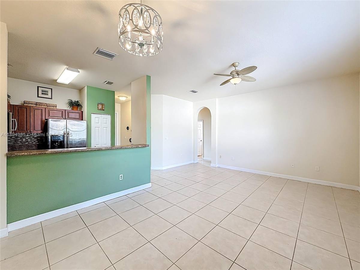 Apartment for rent at 2935 SE 1st Dr #21, Homestead, FL 33033
