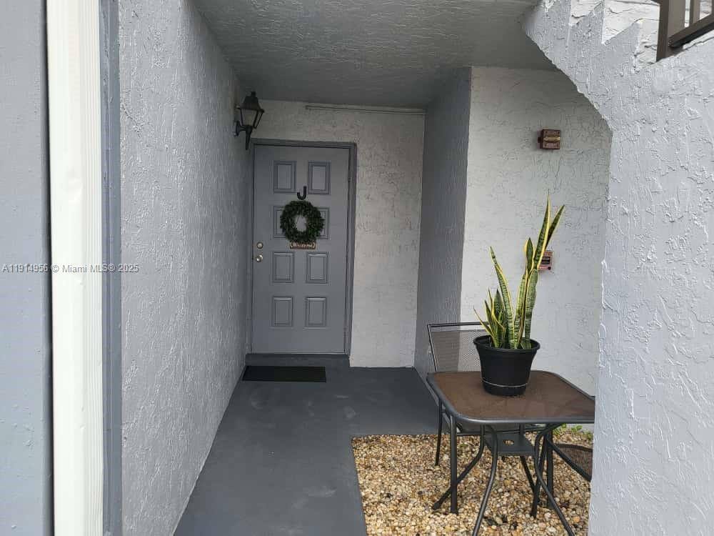 Condo for rent at 960 N Franklin Ave #960960J, Homestead, FL 33034