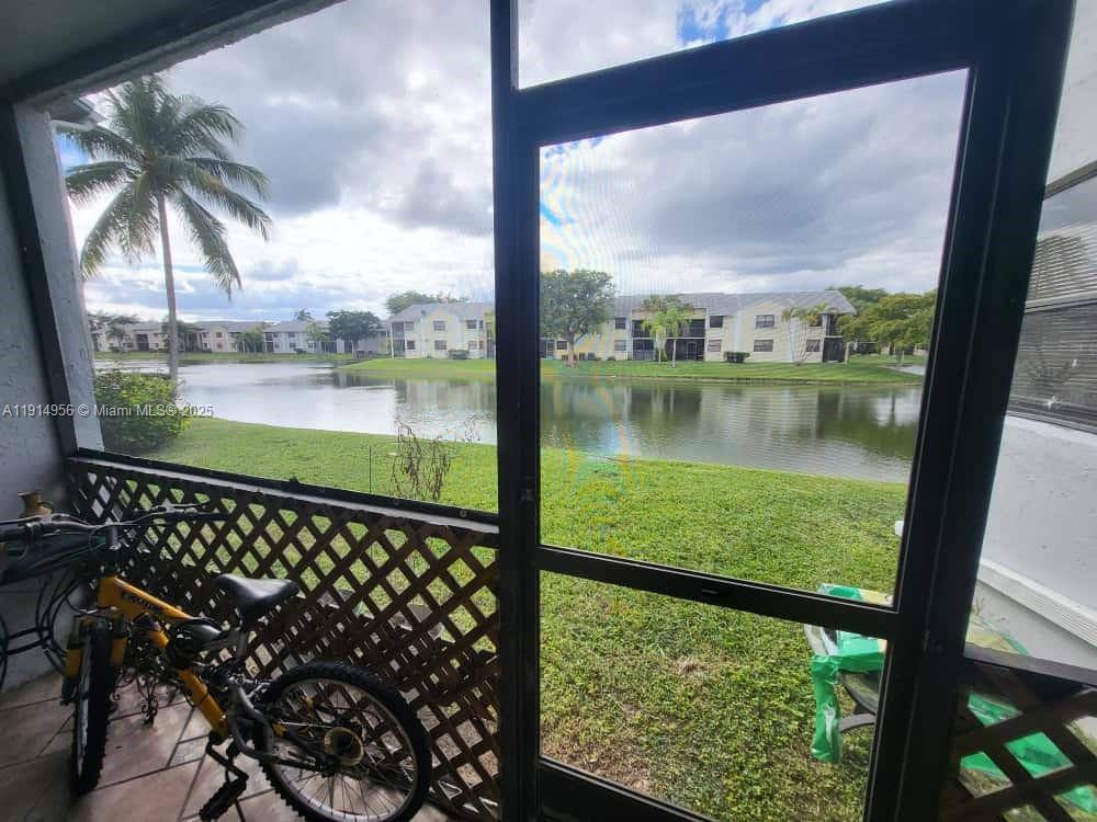 Condo for rent at 960 N Franklin Ave #960960J, Homestead, FL 33034