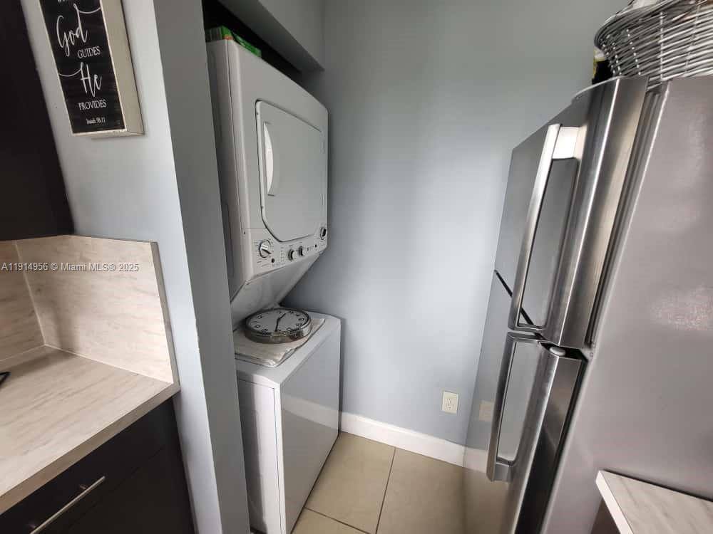 Condo for rent at 960 N Franklin Ave #960960J, Homestead, FL 33034