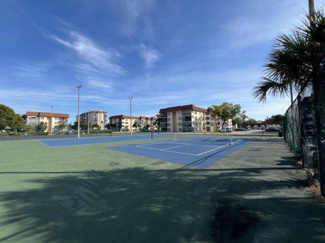 Condo for rent at 4160 Inverrary Dr #207, Fort Lauderdale, FL 33319