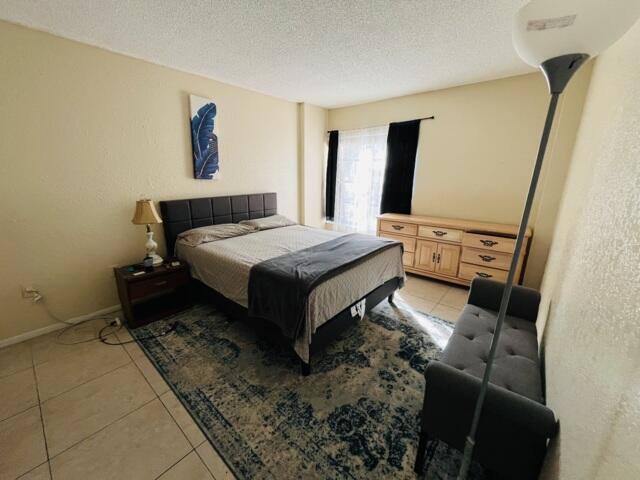 Condo for rent at 4160 Inverrary Dr #207, Fort Lauderdale, FL 33319