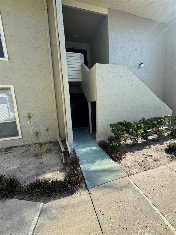 Apartment for rent at 621 Windrush Bay Dr #621, Tarpon Springs, FL 34689