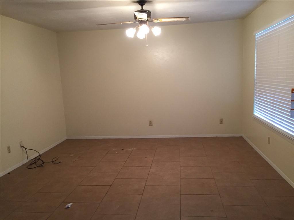 Apartment for rent at 1115 Dexter Dr S, College Station, TX 77840
