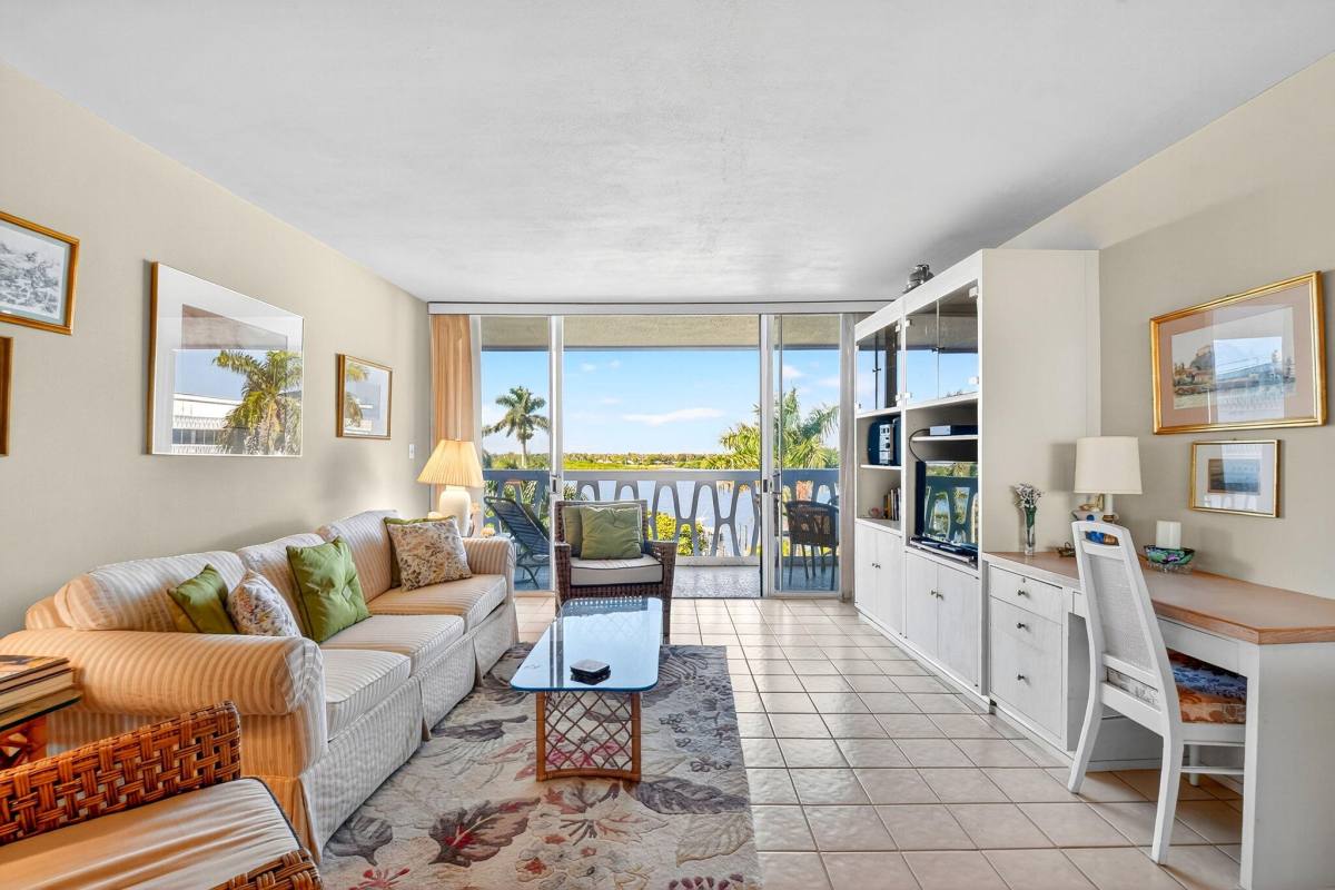 Apartment for rent at 2505 S Ocean Blvd #601, Palm Beach, FL 33480