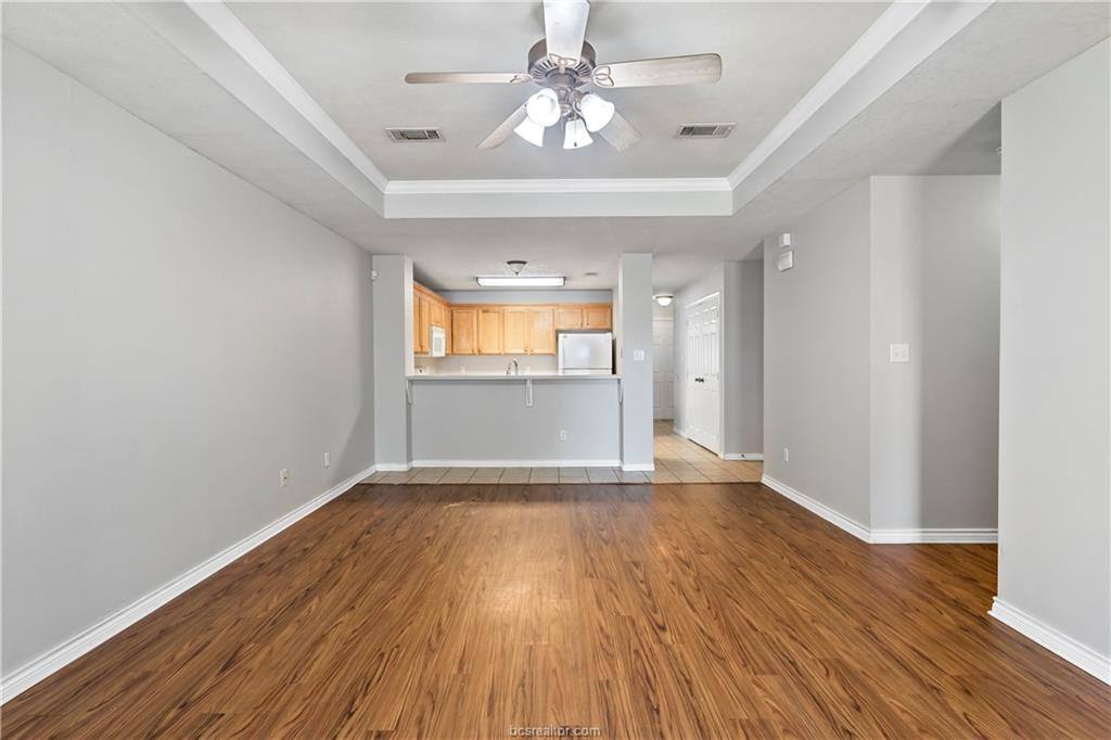 Apartment for rent at 1017 Bougainvillea St, College Station, TX 77845