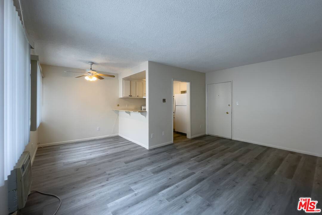 Apartment for rent at 3607 Clarington Ave #2, Los Angeles, CA 90034