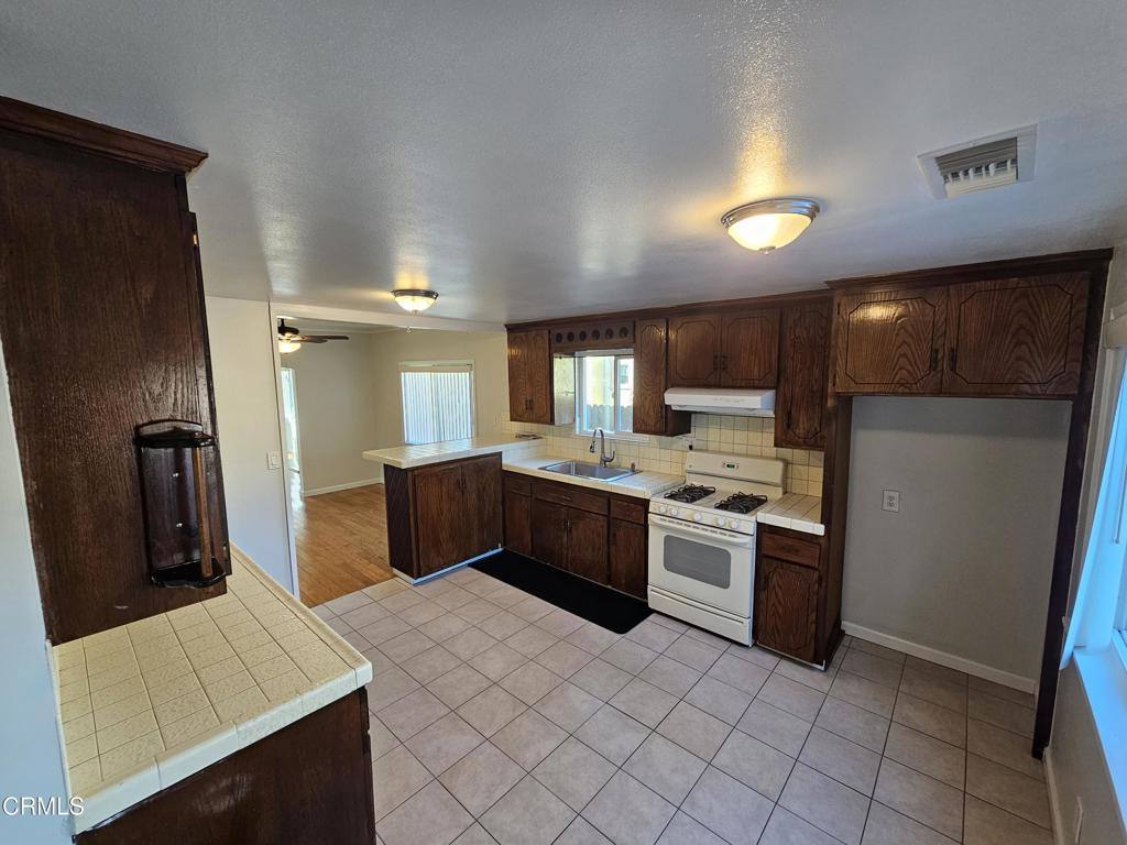 Apartment for rent at 501 Macdonald St #501-1, Pasadena, CA 91103