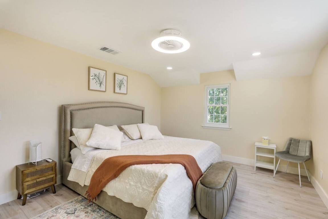 Apartment for rent at 1616 County Rd #463, Coupland, TX 78615