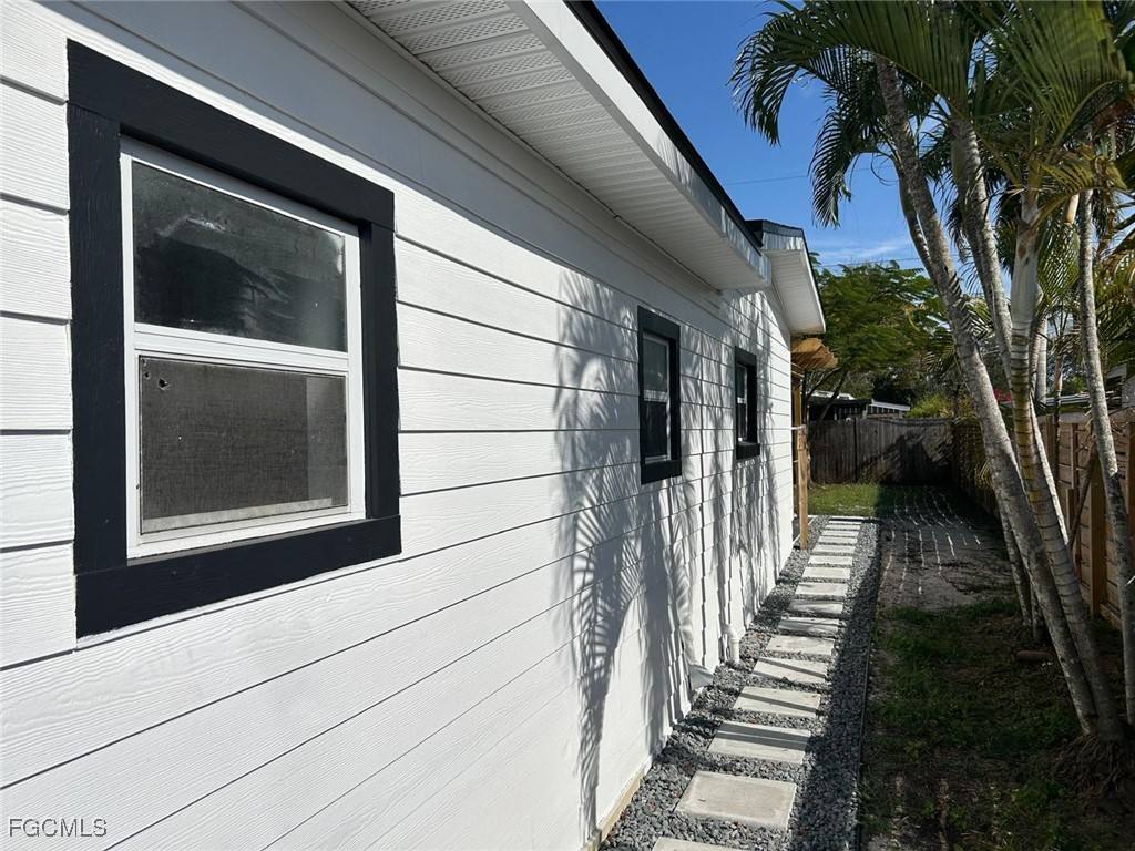 Apartment for rent at 3835 Arlington St, Fort Myers, FL 33901